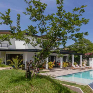 Reconnecte-toi à toi-même au cœur des Éléments, Au Salvador