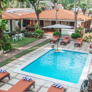 casa tia tita El zonte Odisea Latina 4